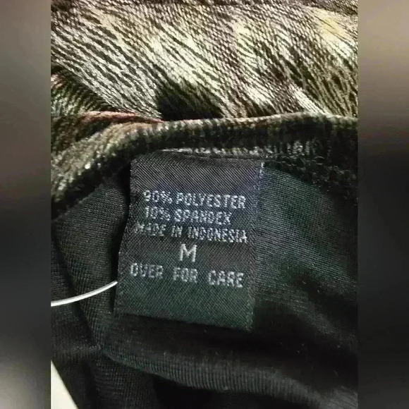 NWT Express Textured Animal Print Pant - Picture 13 of 15